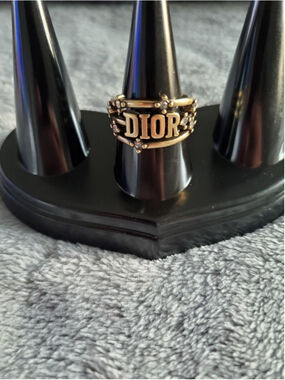 Multi-band design,Gold-Tone Crystal accent Ring size 8